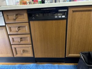 愛媛キッチン取付け隊　フロントオープン食洗機の工事　施工前